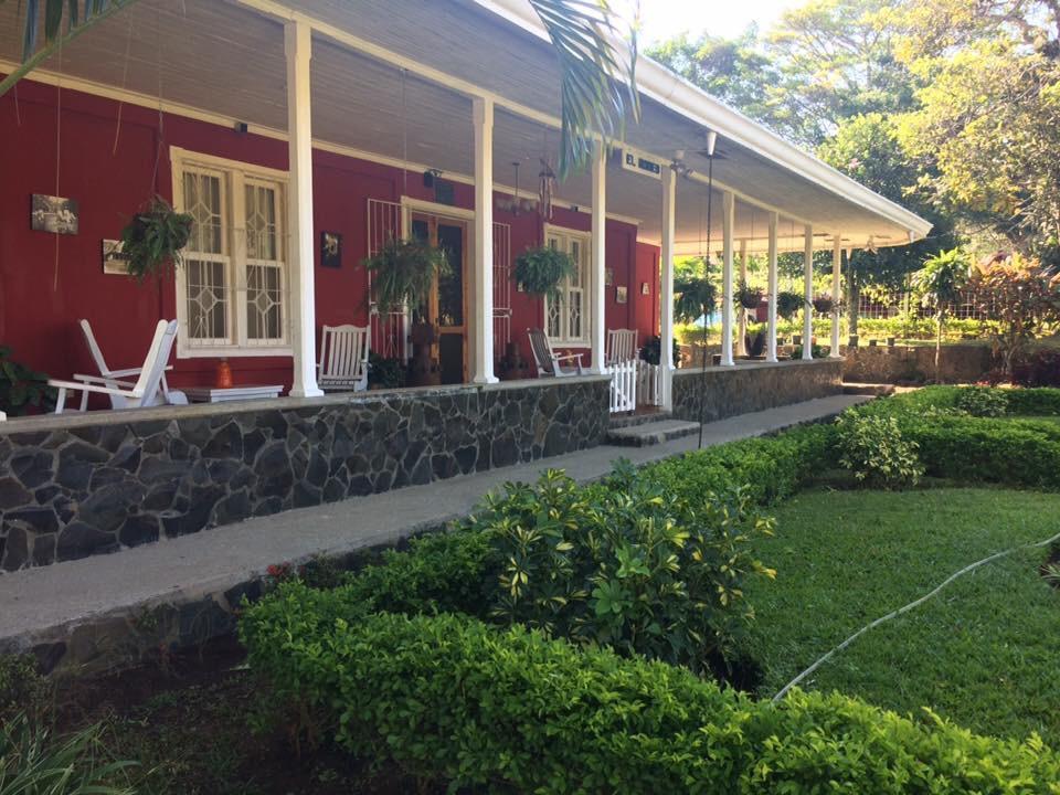 Hotel Hacienda El Rodeo Vueltas Exterior photo